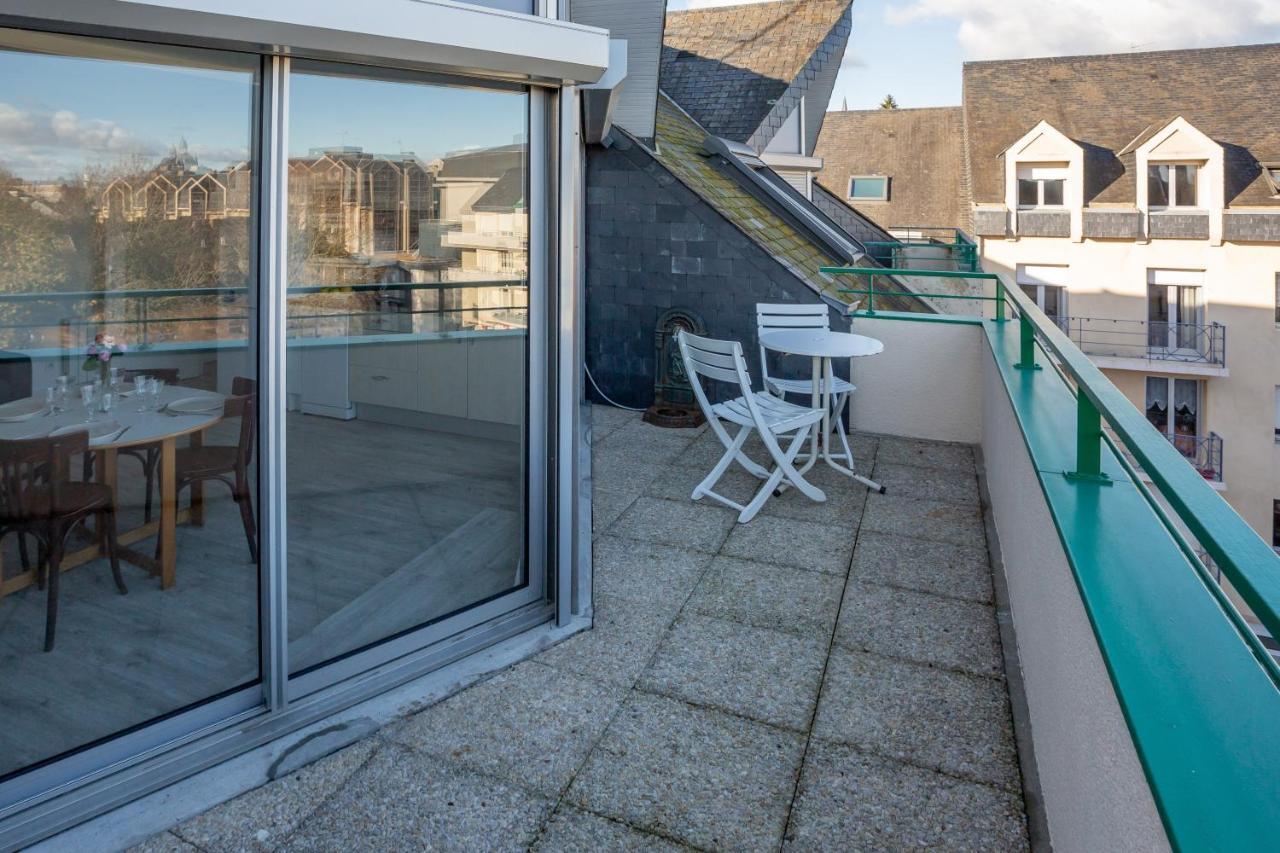 Ferienwohnung Le Mancini - Parking et Terrasse Mayenne Exterior foto